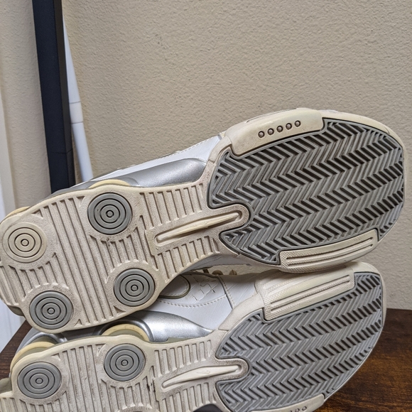 Nike shox basketball shoes - Picture 2 of 6